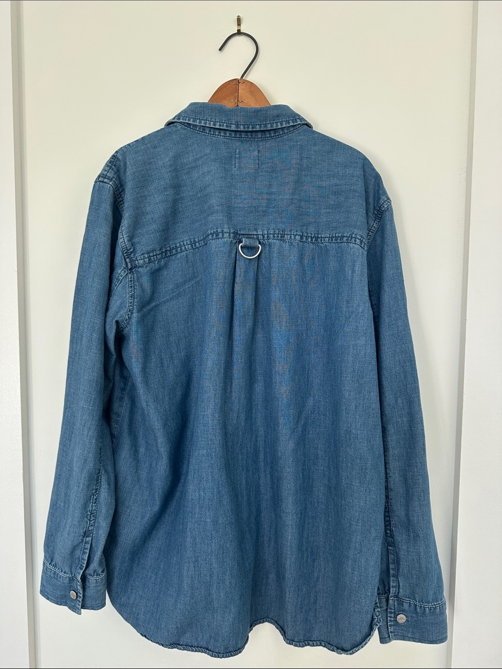 GAP 1969 Denim Button Chambray Popover in Blue - Picture 3 of 7